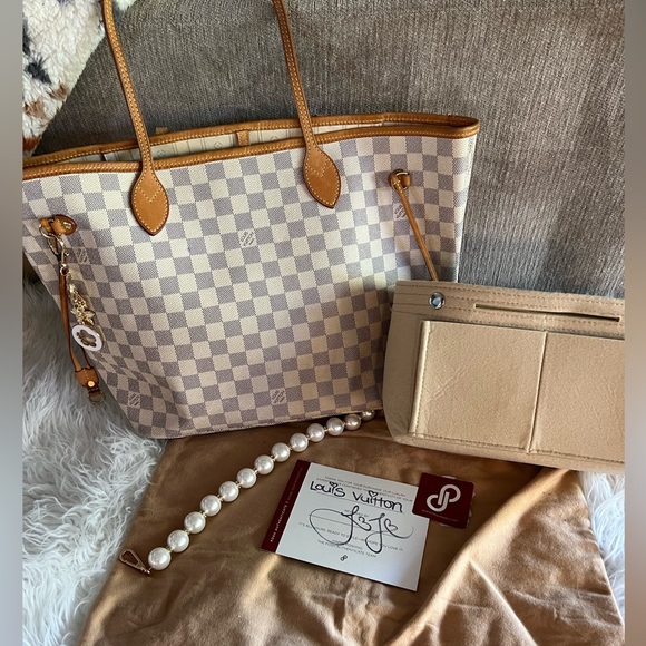Louis Vuitton Handbags - Authentic Louis Vuitton NeverFull bag
